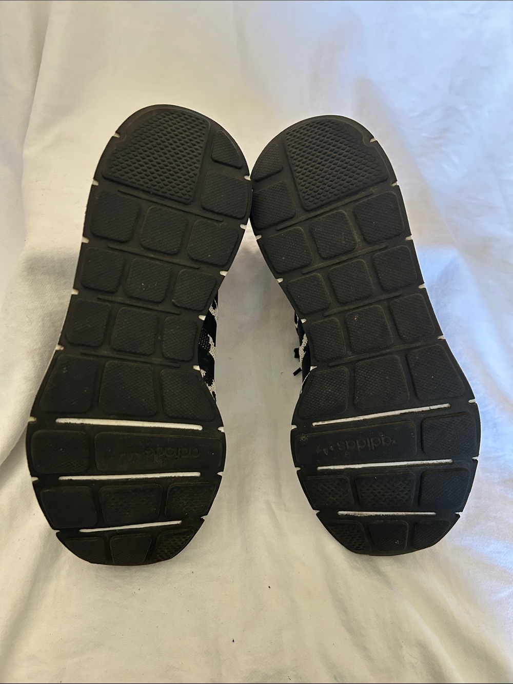 adidas Women’s Black and White Patterned Sneakers - Picture 4 of 4